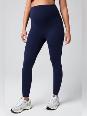 Fabletics Navy PureLuxe High-Waisted Maternity 7/8 Legging Size Small